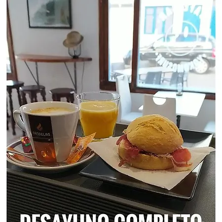 Surf, Eat, Sleep, Repeat B&B 파마라
